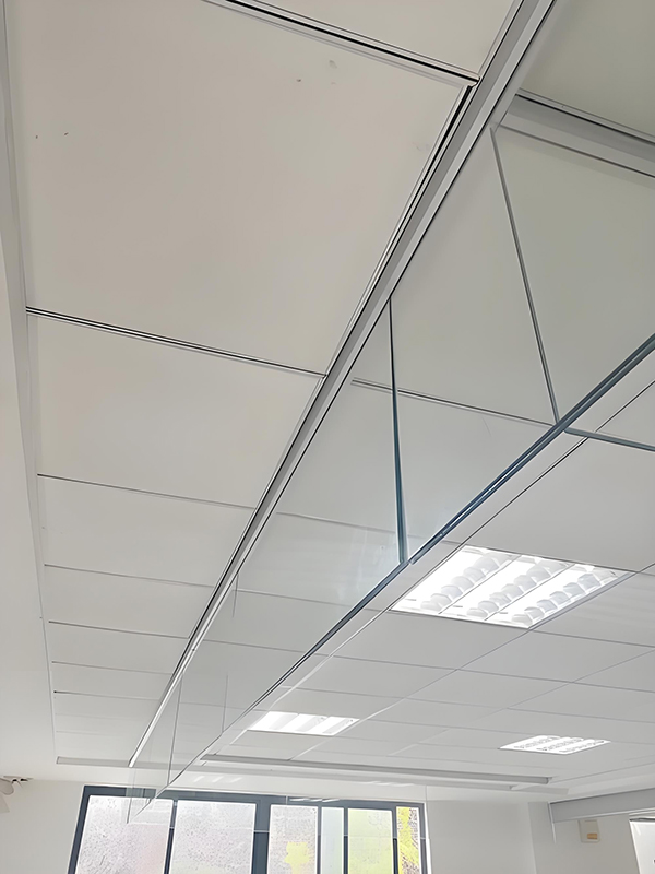 皋兰玻璃皋兰挡烟垂壁