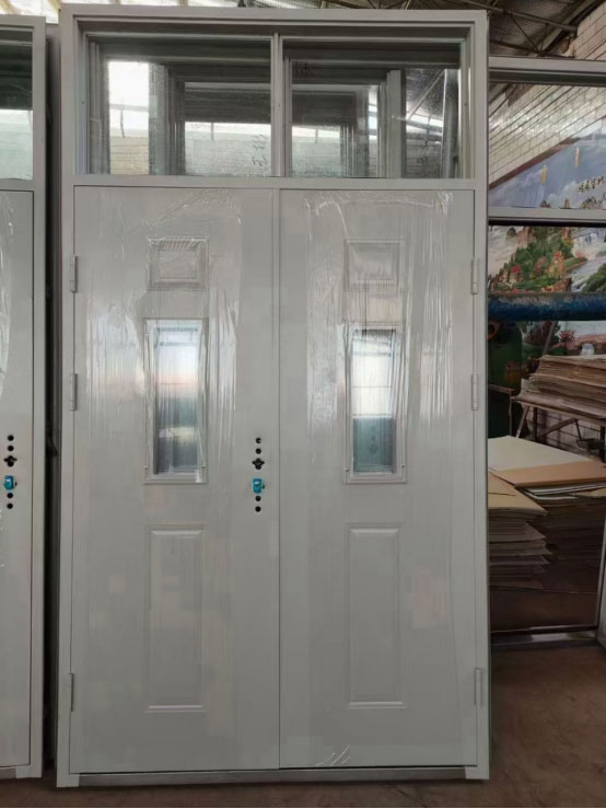 皋兰学校教室门