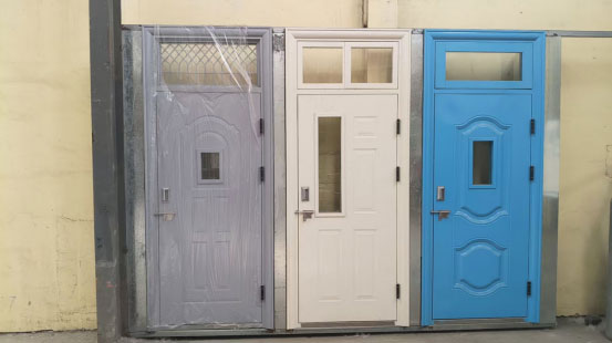 皋兰学校教室门 皋兰学校教室门